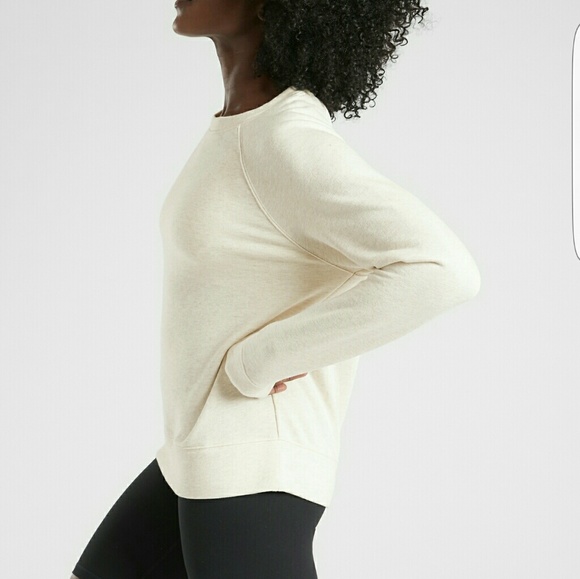 Athleta Dynamic Crew - Picture 2 of 3